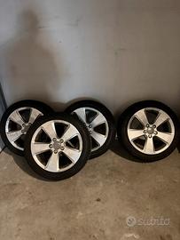 Gomme invernali con cerchio in lega originale audi