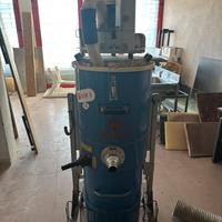 Aspiratore industriale