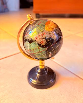 Mappamondo girevole vintage da collezione