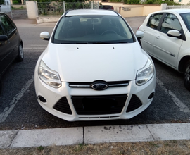 Ford Focus SW 1.6 GPL 120 CV anno 2012