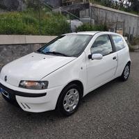 Fiat punto 1.2 Fire 8v
