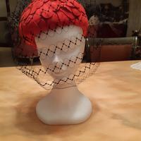 Cappello vintage calottina petali feltro rosso