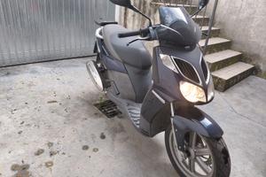 Scooter Aprilia Sportcity 125 Brescia