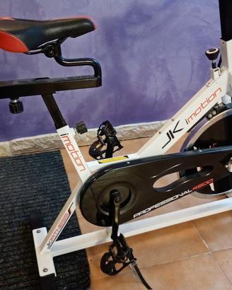 bici da spinning usata pochissimo 