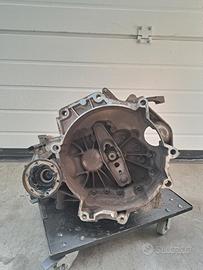 Cambio manuale Volkswagen Polo IV 9N 1.2 B 2005