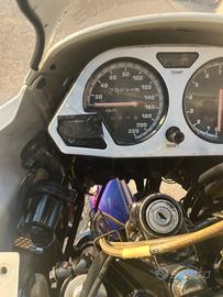 750 super tenere