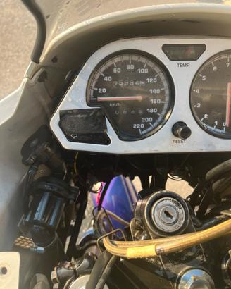 750 super tenere