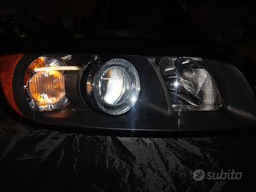 Faro anteriore destro volvo c30