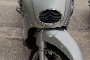 Aprilia Scarabeo 200 IE