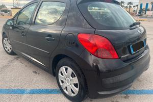 Peugeot 207 1.4 HDi Full Optional X Neopatentati