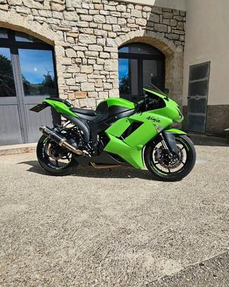 Kawasaki zx6-r 2008