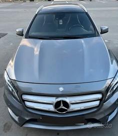 gla 220 4MATIC Premium AMG