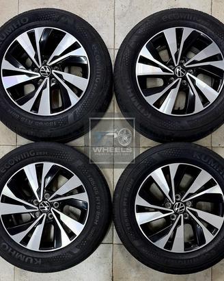 Cerchi 15 e pneumatici originali Volkswagen Polo