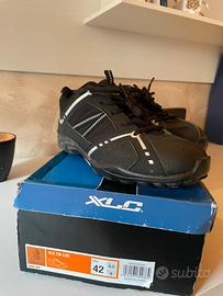 Scarpe MTB con attacchi e pedali XLC