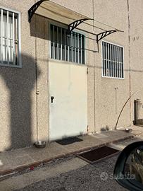 Locale uso magazzino/deposito