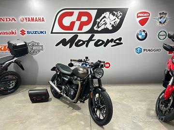Triumph Street Twin 900 ABS IPER ACCESSORIATA