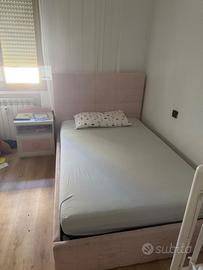 Letto singolo +comodino coordinato