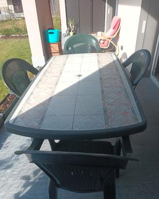 TAVOLO DA GIARDINO-PORTICO CON 4 SEDIE