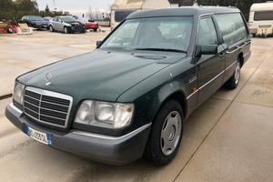 Mercedes 250 carro funebre pilato