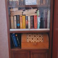 Pratica Libreria - Vetrinetta in legno con ante s