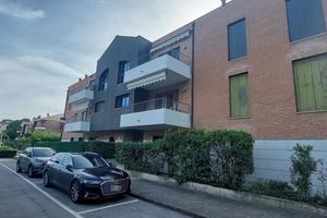 Appartamento e due garage a Mirano (VE)