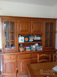 vetrina in legno massello 