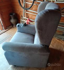 Poltrona reclinabile con telecomando 