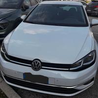 Volkswagen Golf 7 Restyling 1.6 TDI Executive