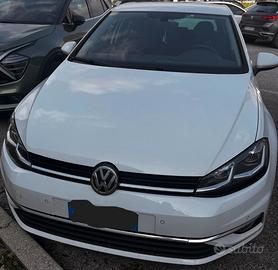 Volkswagen Golf 7 Restyling 1.6 TDI Executive
