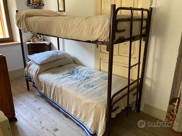 Letto a castello in ferro