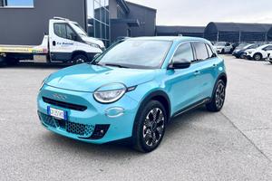 FIAT 600 Hybrid 100 CV DCT MHEV La Prima / Azzur