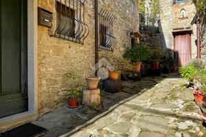 CASA SEMINDIPENDENTE A BORGO SAN LORENZO