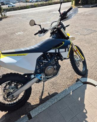 Husqvarna 701 enduro km 3800