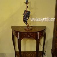 Tavolino mezzo giro intarsiato stile Luigi XV