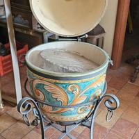 Barbecue/forno dipinto a mano