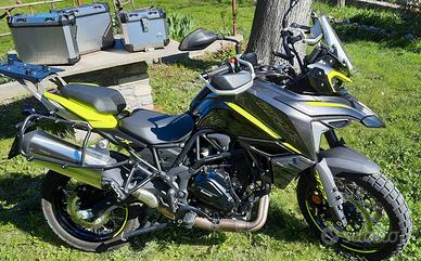 Benelli TRK 702 X - 2023