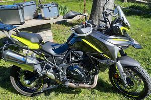 Benelli TRK 702 X - 2023