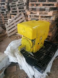 Motore bicilindrico per piattaforma