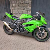 Kawasaki Ninja ZX-6 - 2010