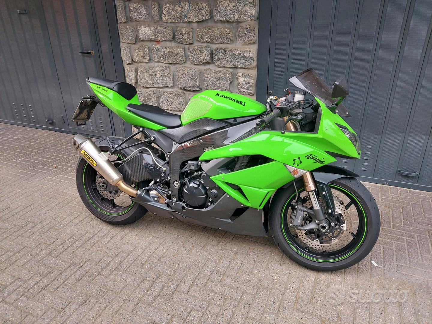 Kawasaki Ninja ZX 6 2010 Moto e Scooter In vendita a Sondrio