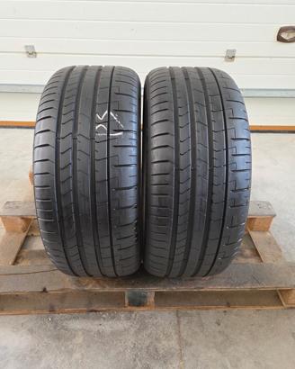 2 gomme Pirelli 235 35 19 estive