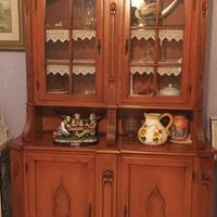 Vetrina / Credenza in legno stile classic