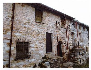 Rustico Porzione di Un Casolare in Pietra