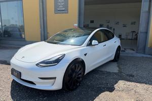 Tesla Model 3 Long Range AWD Performance