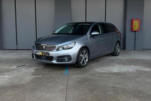 Peugeot 308 BlueHDi 130 S&S EAT8 SW Allure