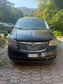 LANCIA VOYAGER  163 CV  ALLESTITA GUIDA DISABILI