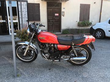 Yamaha 400 xj 1982