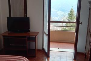 Camera con balcone a Gardone Val Trompia