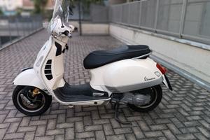 VESPA 300 GTS