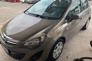Opel Corsa 1,2 cc GPL